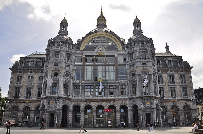 Централната гара на Антверпен